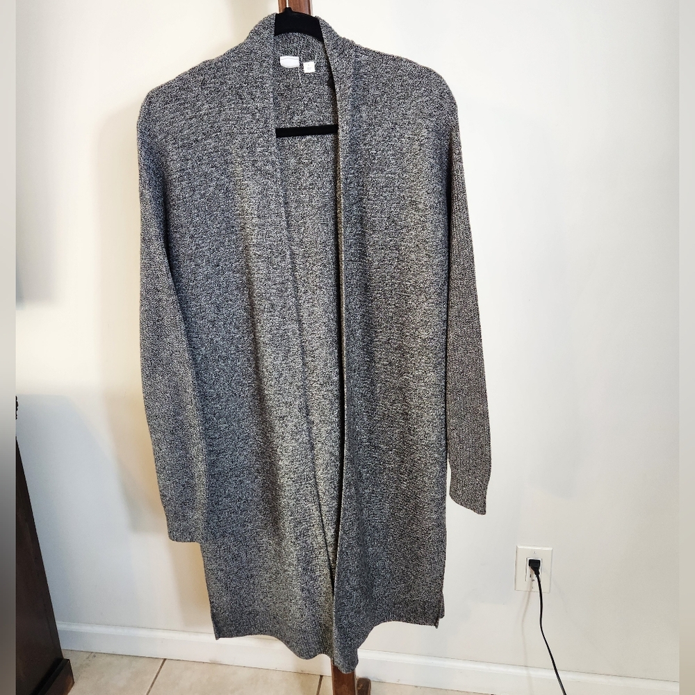 GAP Women's Gray Cardigan SKU C20